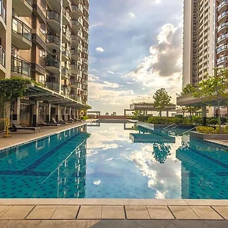 Bayfront Bliss The Radiance Manila Bay